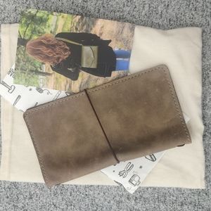 Chic Sparrow Weekly Calendar Cover